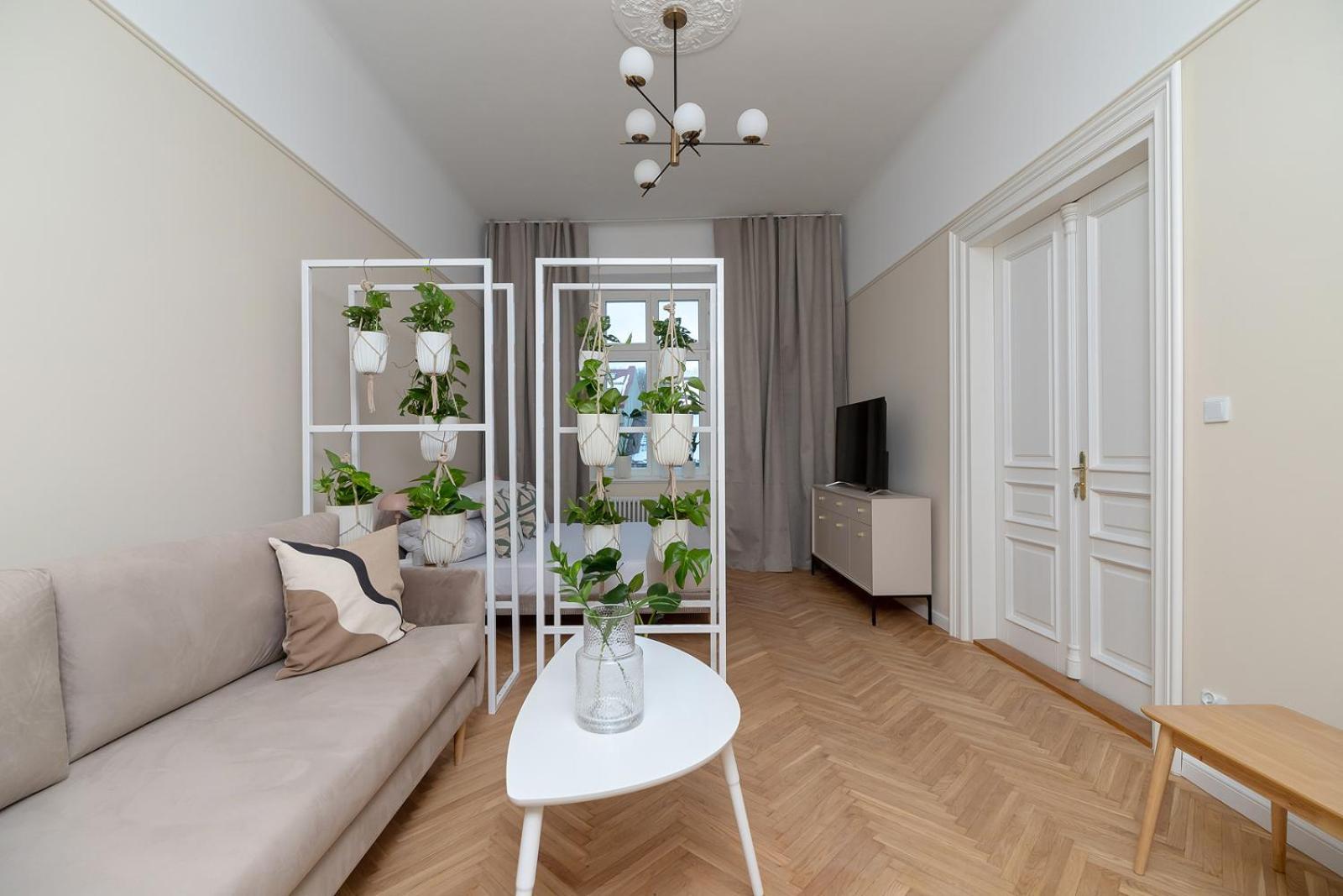 Apartament 2 - Bedroom - Rejtana 10